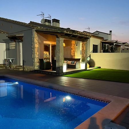 Casa En L Escala Con Piscina Y Wifi Free Βίλα L' Escala Εξωτερικό φωτογραφία