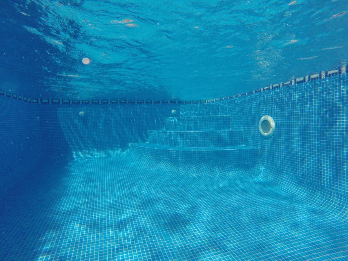 Casa En L Escala Con Piscina Y Wifi Free Βίλα L' Escala Εξωτερικό φωτογραφία